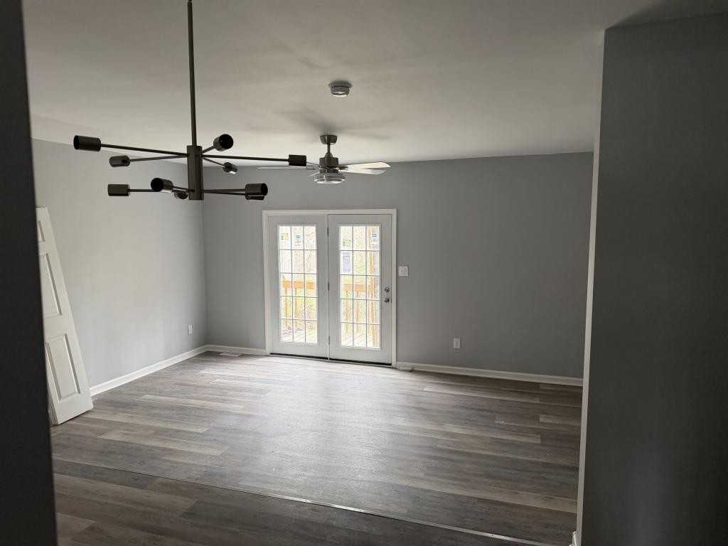 1700 Lone Oak Rd #22 - Photo 2 of 9