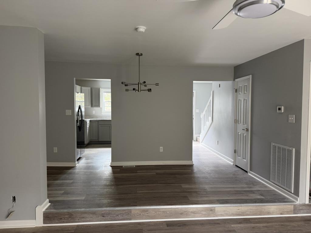 1700 Lone Oak Rd #22 - Photo 4 of 9