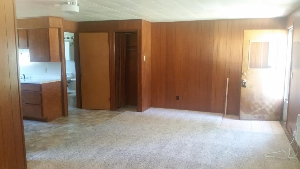 945 Westwood Ct - Photo 5 of 6