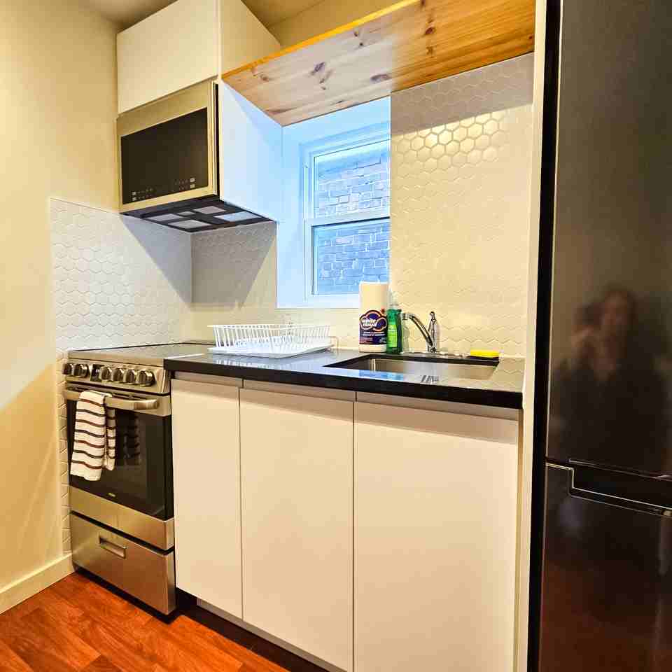 20 Galley Avenue #3 - Photo 7 of 20