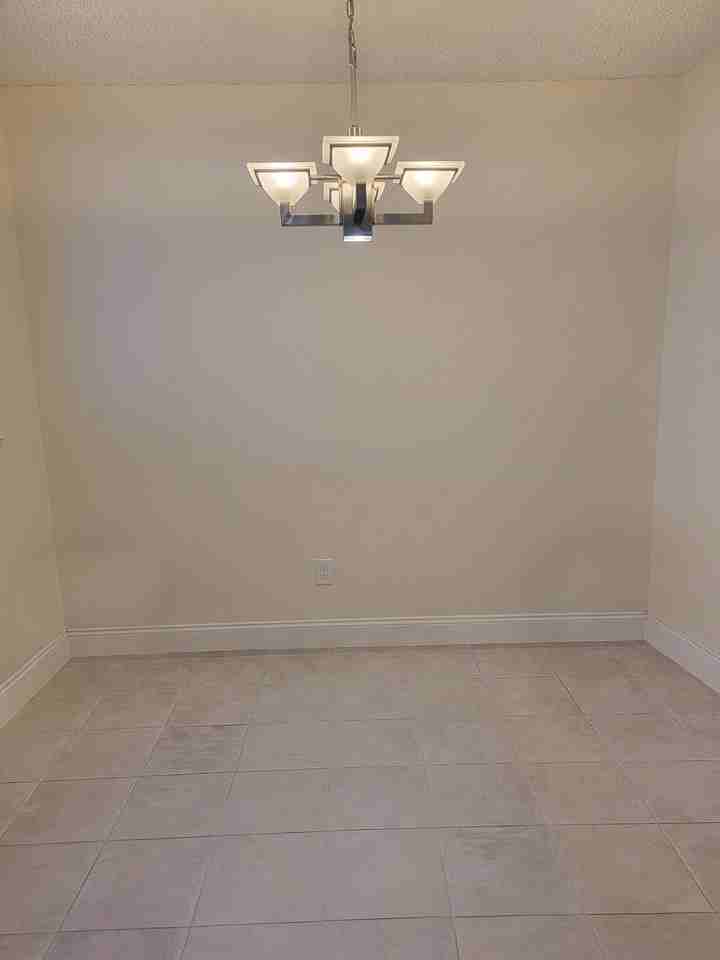 2047 Jason Drive - Photo 7 of 22