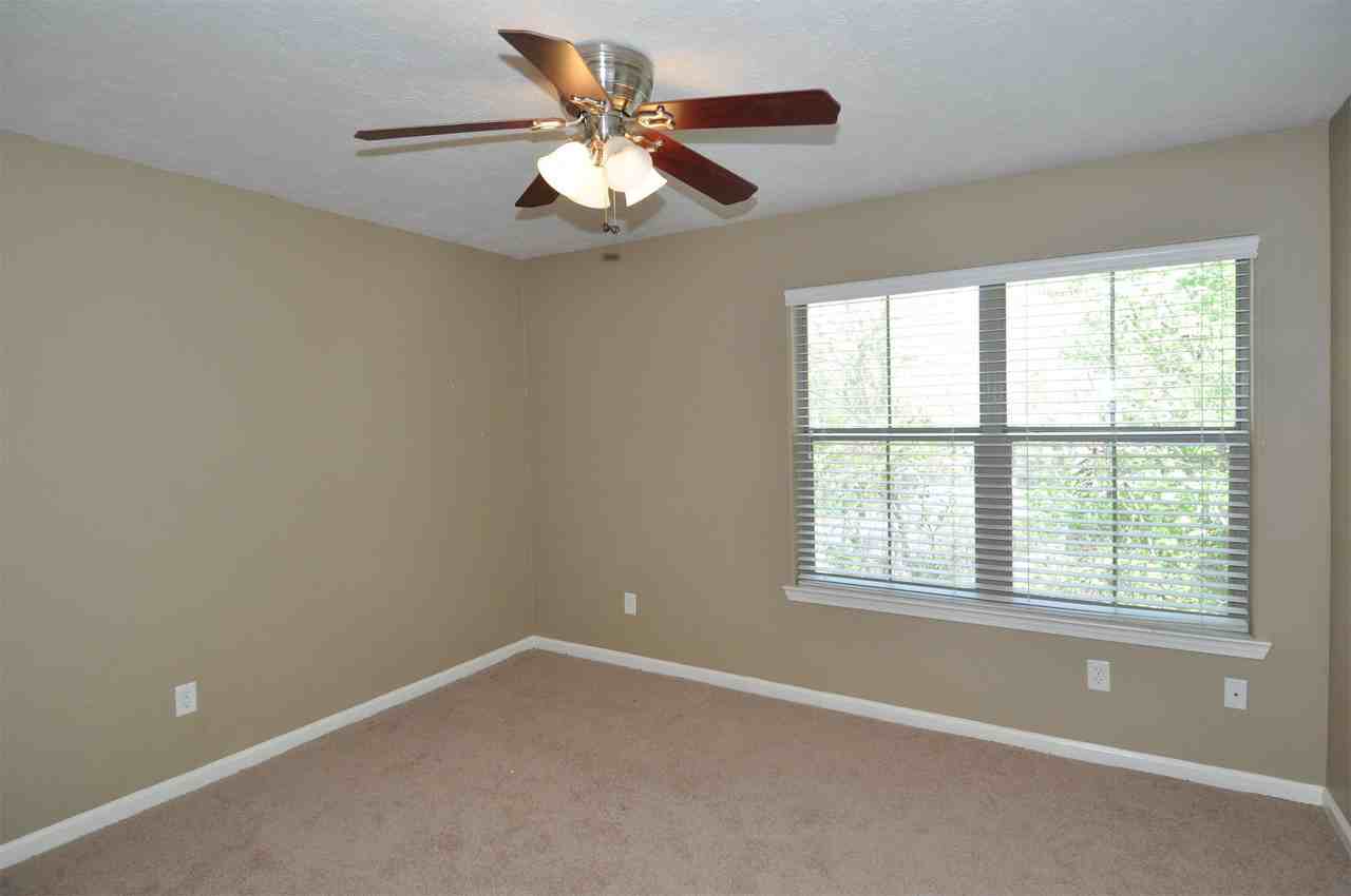 21473 W Wallis Dr Unit A #A - Photo 3 of 12