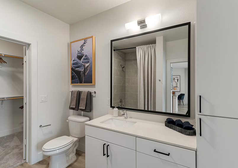 2040 Texas 121 Business