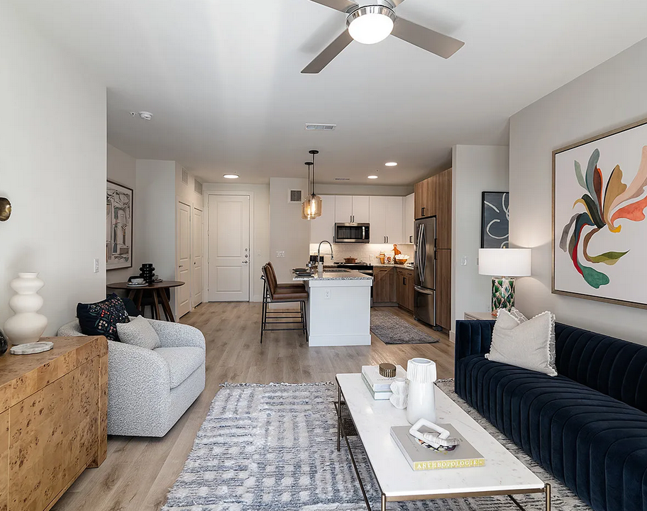 2040 Texas 121 Business #611.54 - Photo 4 of 7