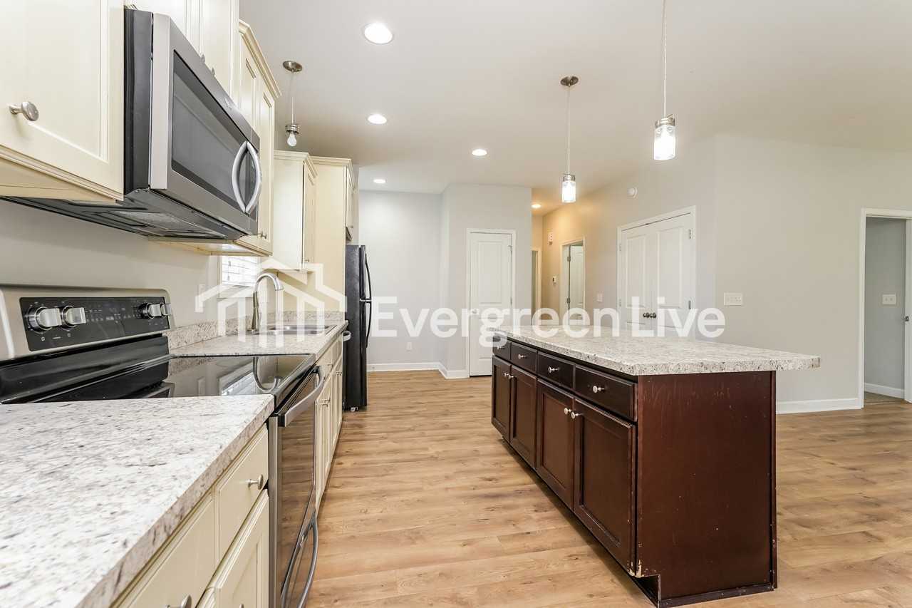 507 Worthville St - Photo 5 of 15