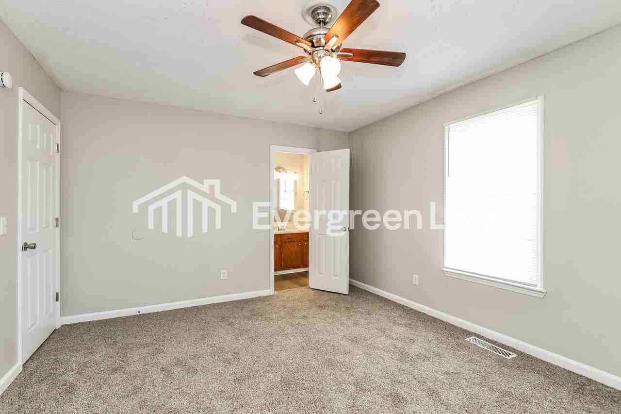 3404 Lovington Ct - Photo 7 of 15