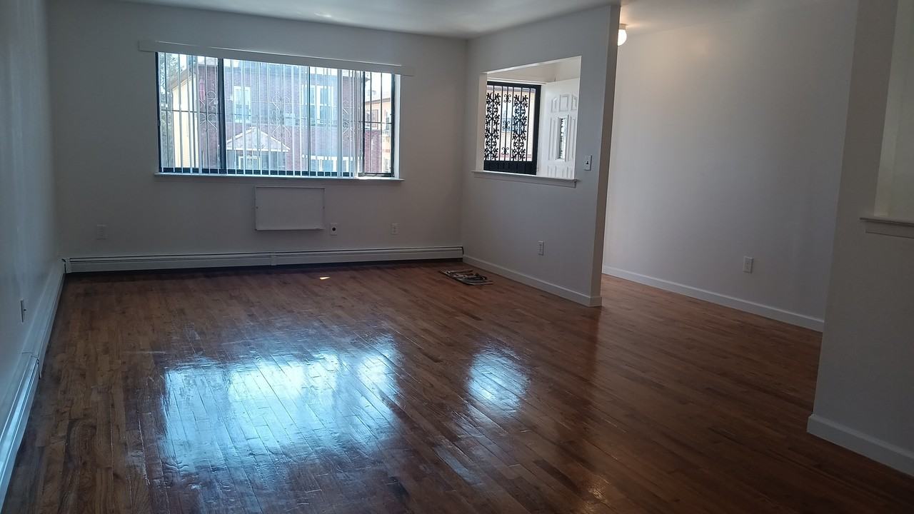 Bay 26th Street #2 - Photo 3 of 13