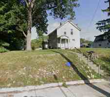 featured image of 201 Baldwin Ave #1