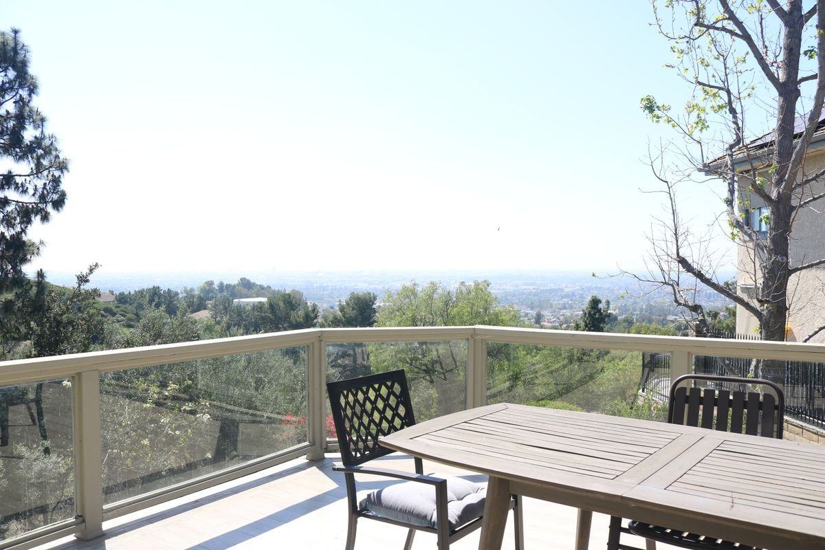 4310 E Terra Vista Ln - Photo 2 of 28