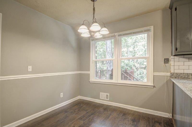 2450 Horseshoe Bend Rd Sw - Photo 5 of 26