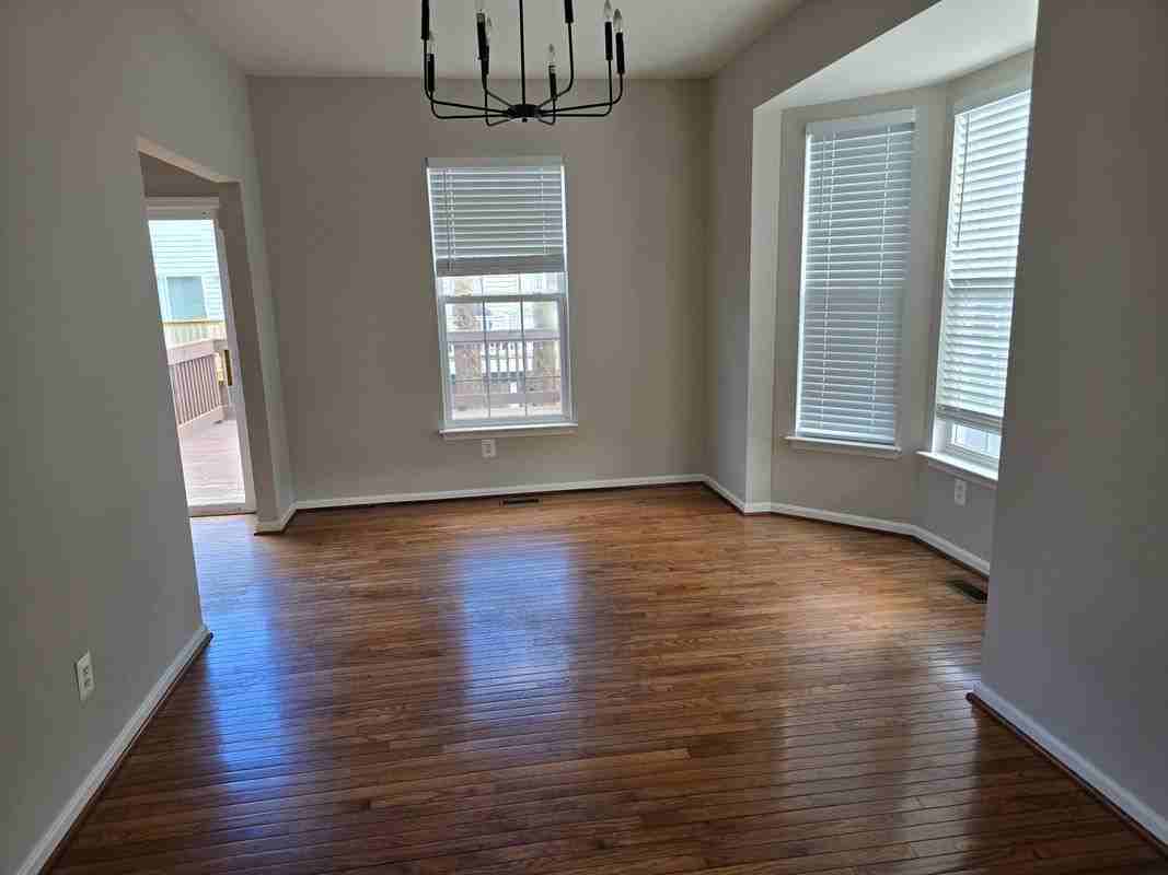 4146 Cutty Sark Rd - Photo 7 of 23