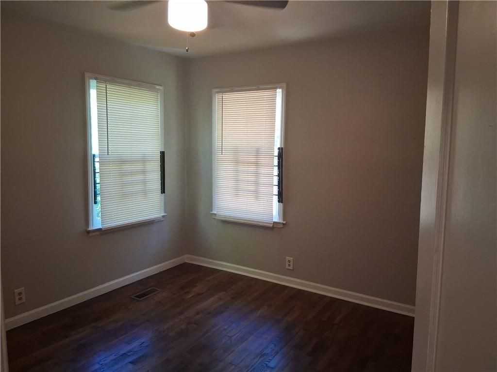 2078 E Lilac Ln - Photo 4 of 7