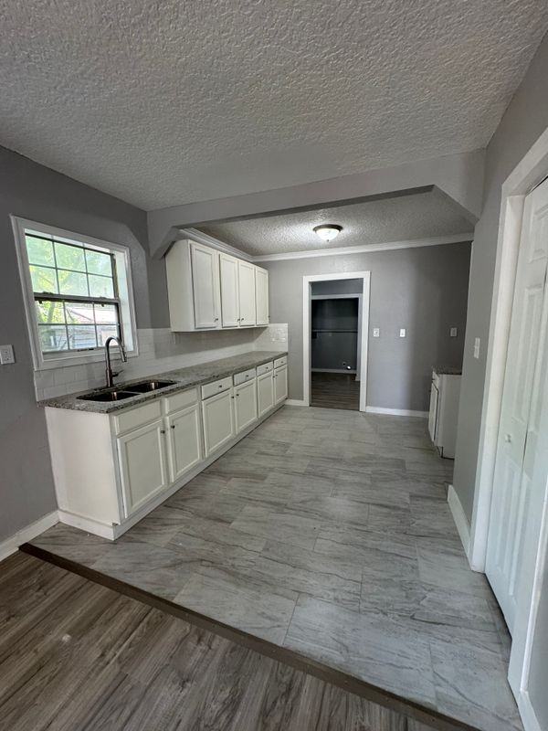 5432 Tyler Ave - Photo 2 of 16