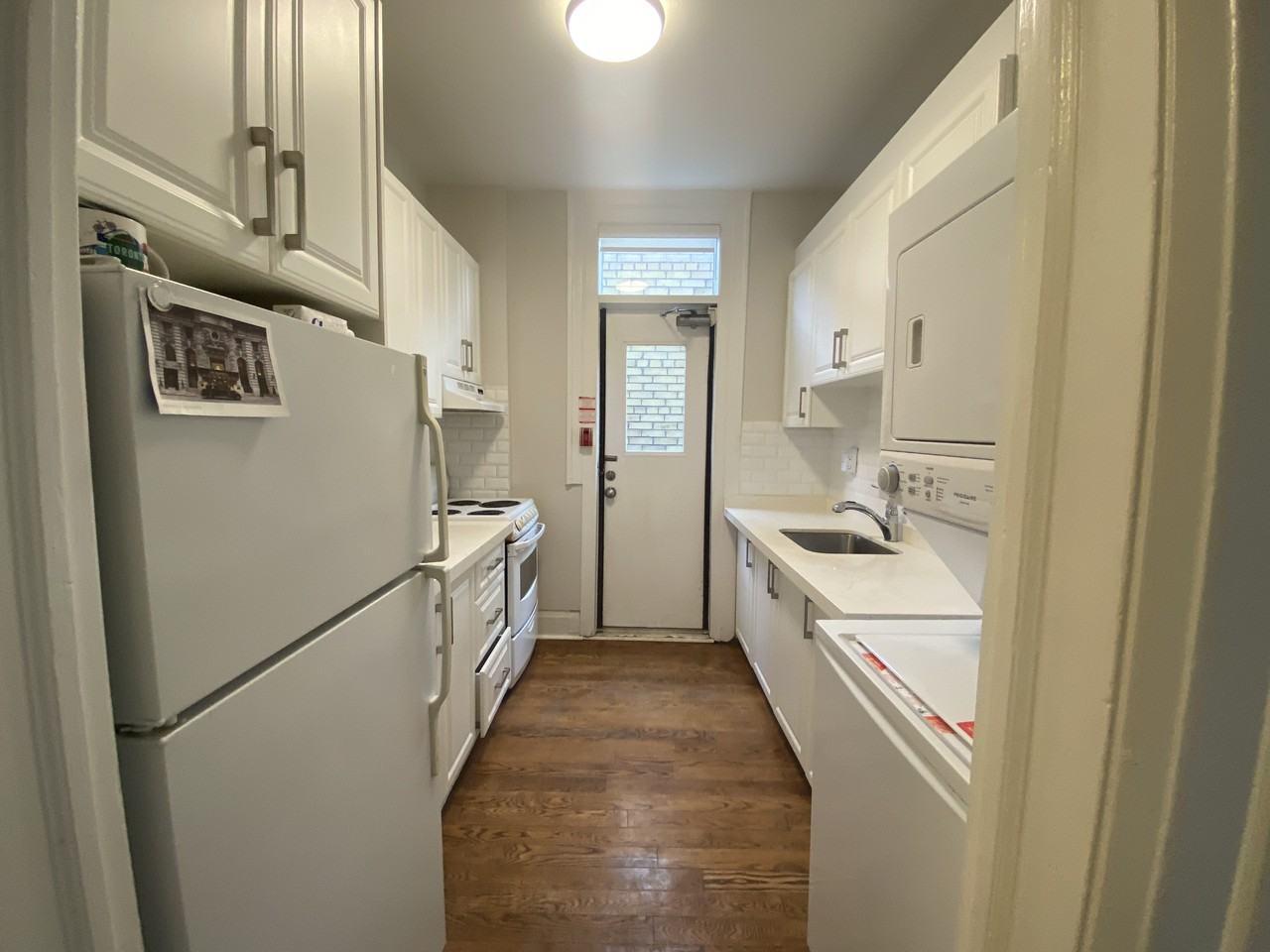 6 Fairlawn Avenue - Photo 3 of 13