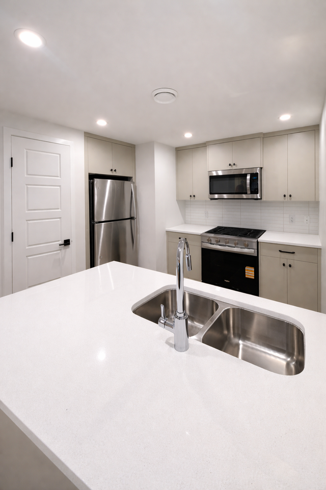 4844 Cawsey Terr Sw - Photo 4 of 7