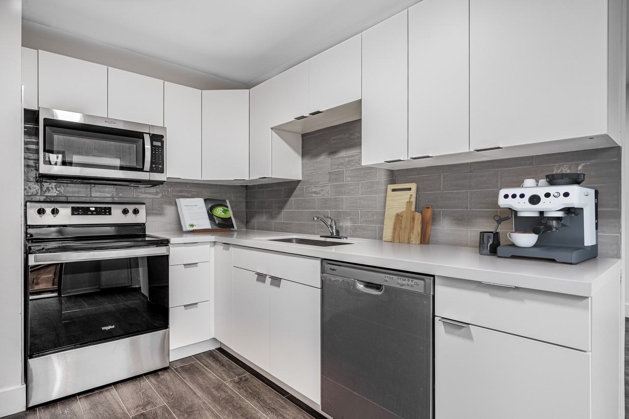 91-97 Milford Avenue - Photo 4 of 11