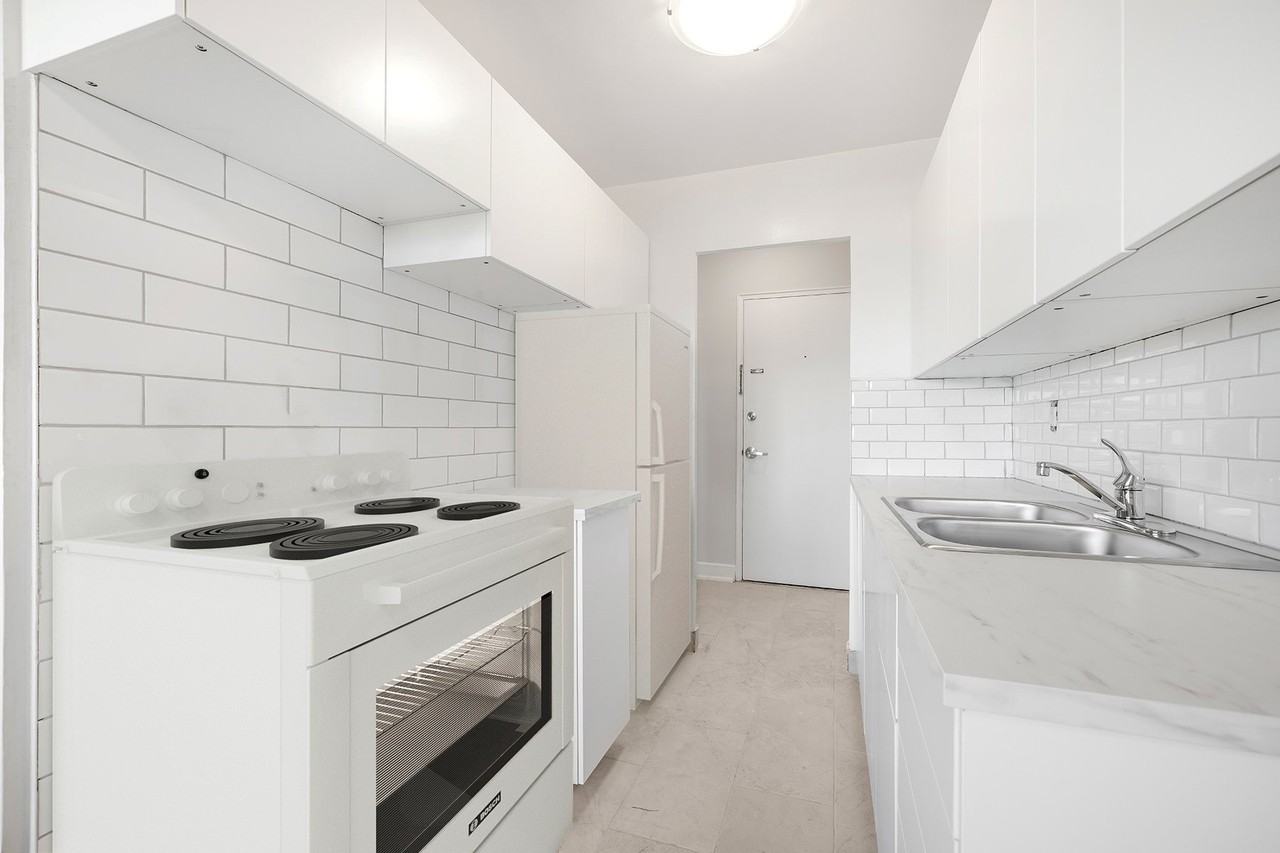 48 Laverock Avenue - Photo 3 of 12