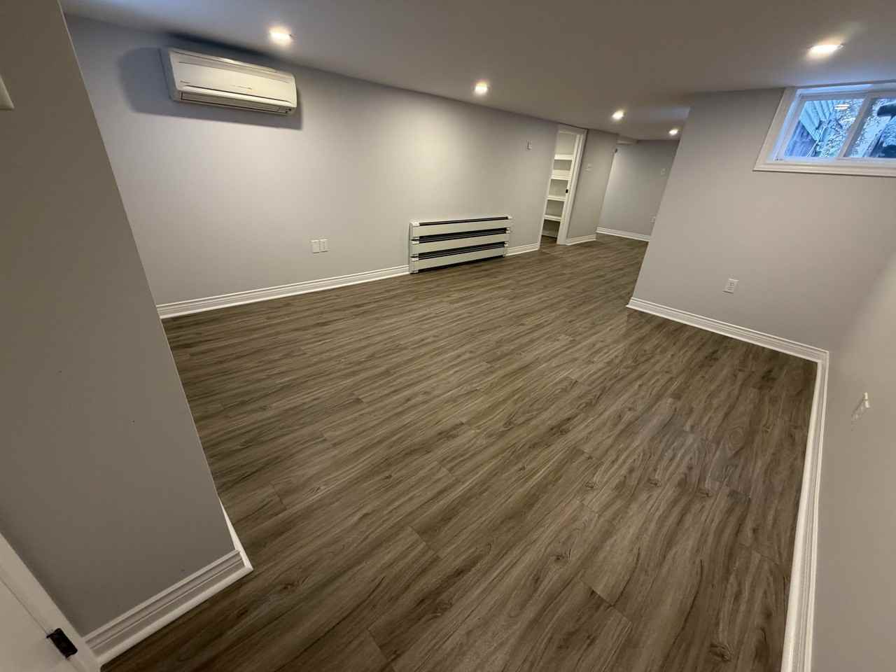 1544 Vernon Street #B - Photo 3 of 30