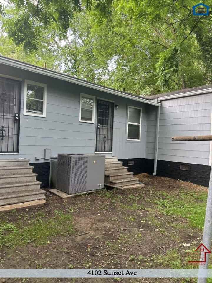 4102 Sunset Ave - Photo 5 of 21