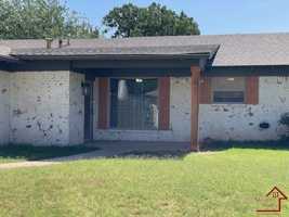 featured image of 17 Nw 59th St