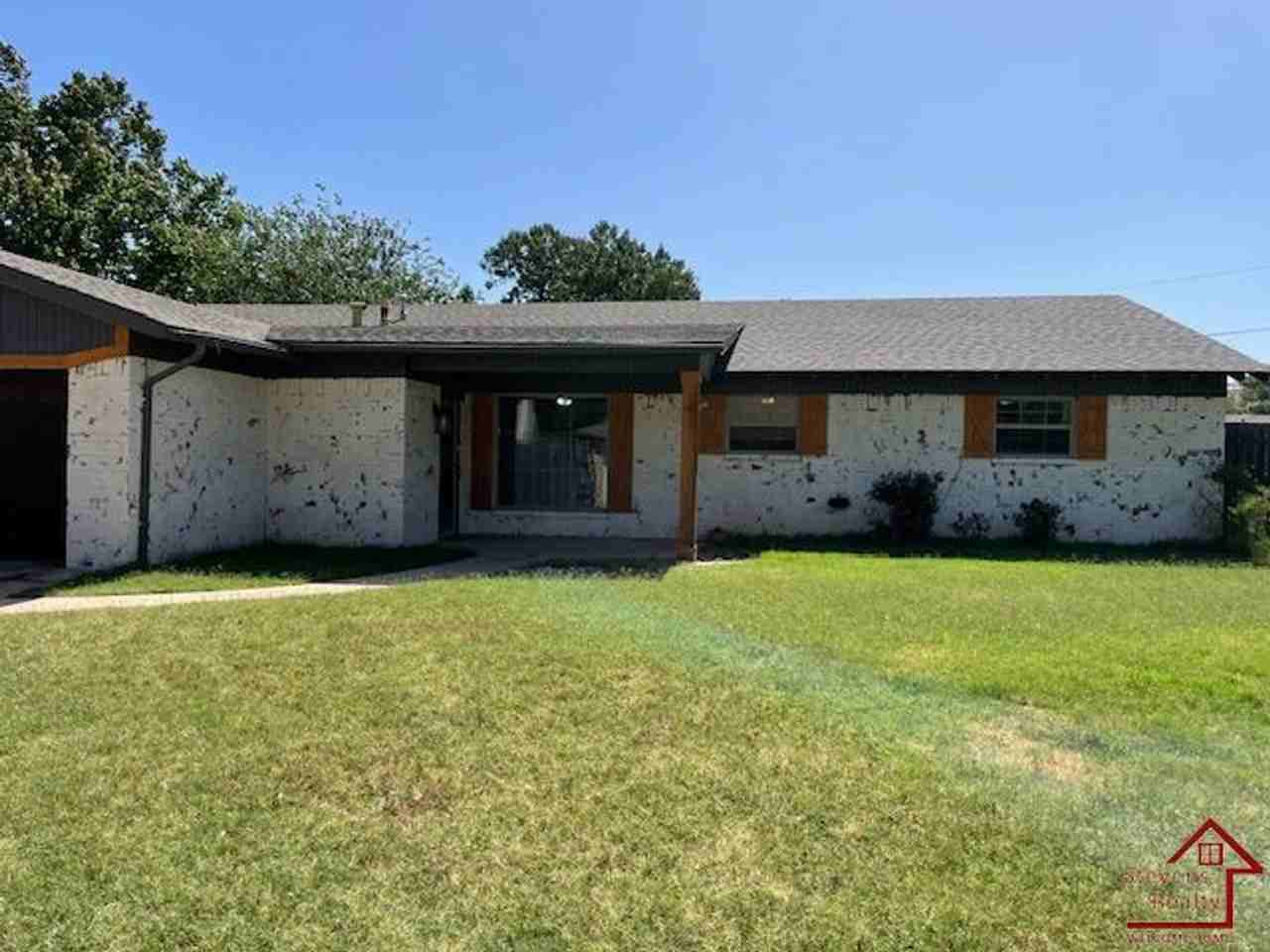 17 Nw 59th St - Photo 3 of 33