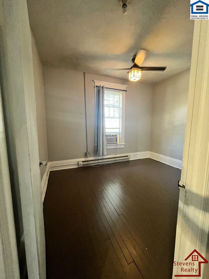 938 Fort Wood St #3 - Photo 6 of 17