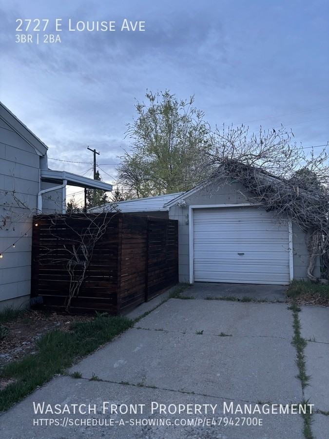 2727 E Louise Ave - Photo 4 of 20