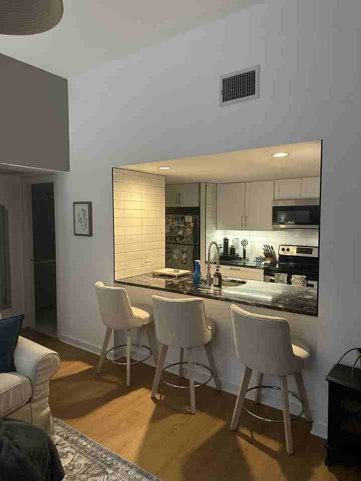 24 S Bank St #208 - Photo 5 of 22
