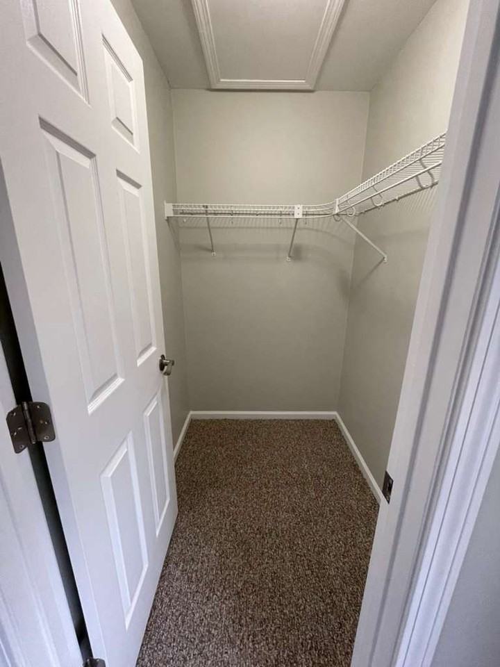 68 West Main Street #1BR / 1 B - Photo 3 of 8