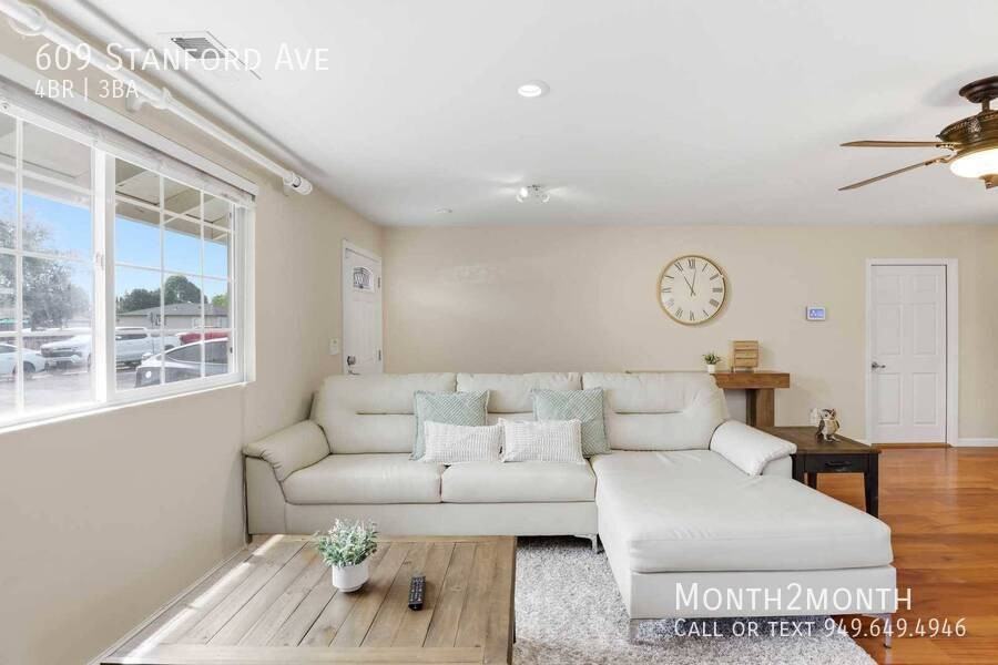 609 Stanford Ave - Photo 3 of 50