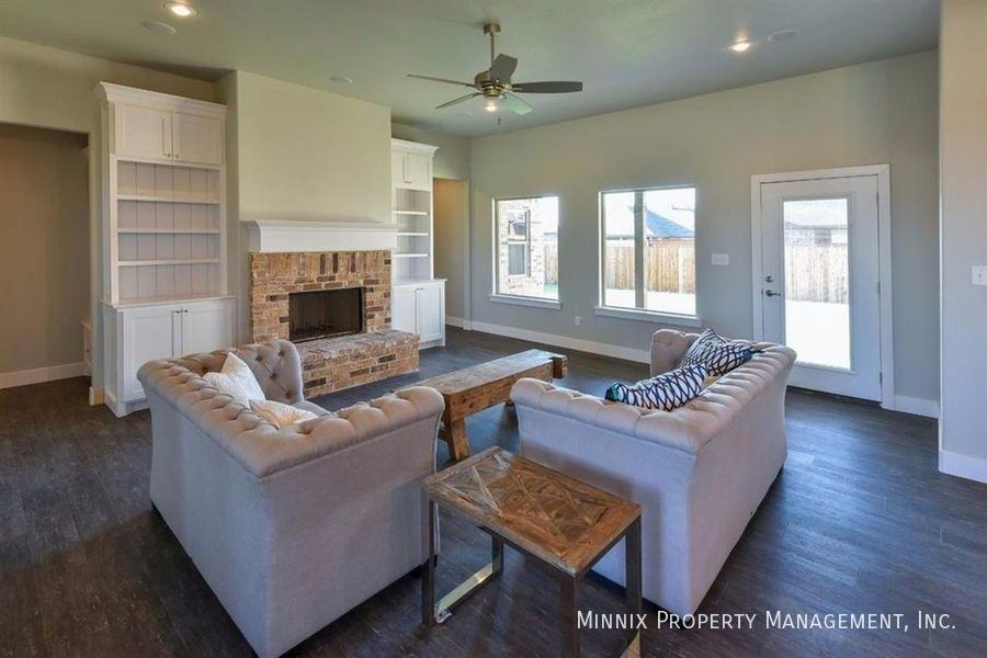 2103 99th St - Photo 3 of 14