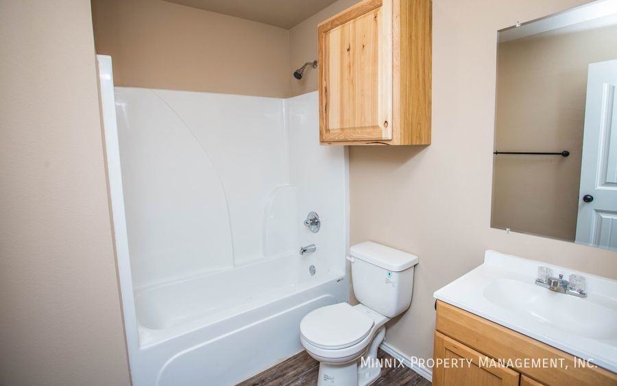 2508 N Avenue P - Photo 5 of 32