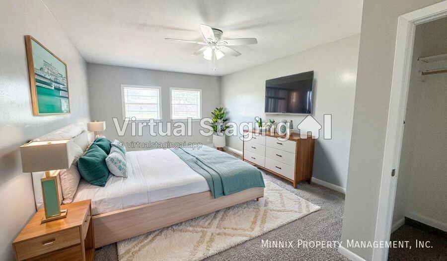 4817 45th St - Photo 3 of 31