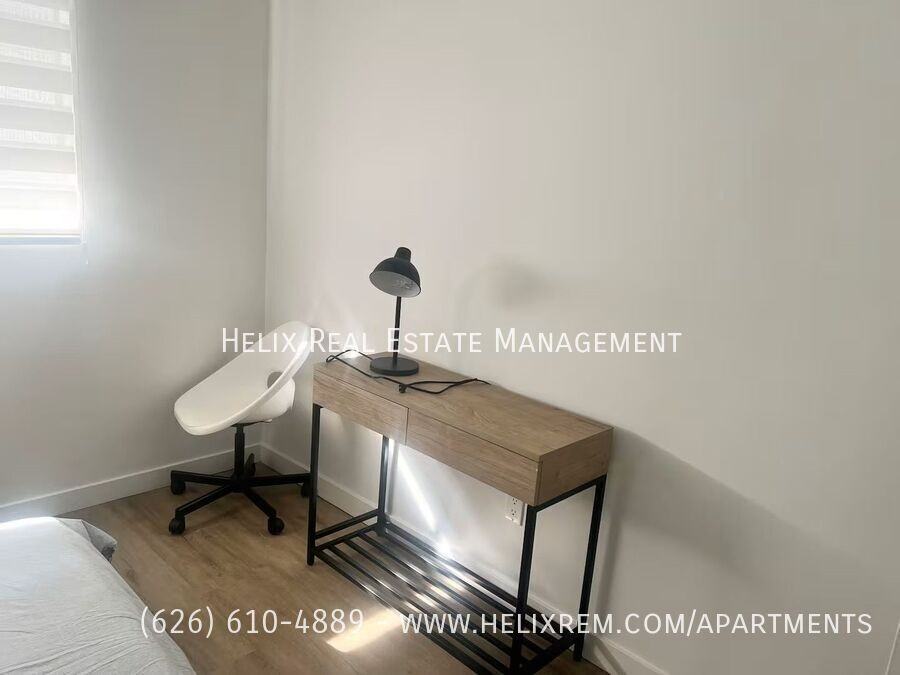 523 E Live Oak Ave #D - Photo 6 of 13