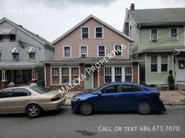 featured image of 445 E Abbott St