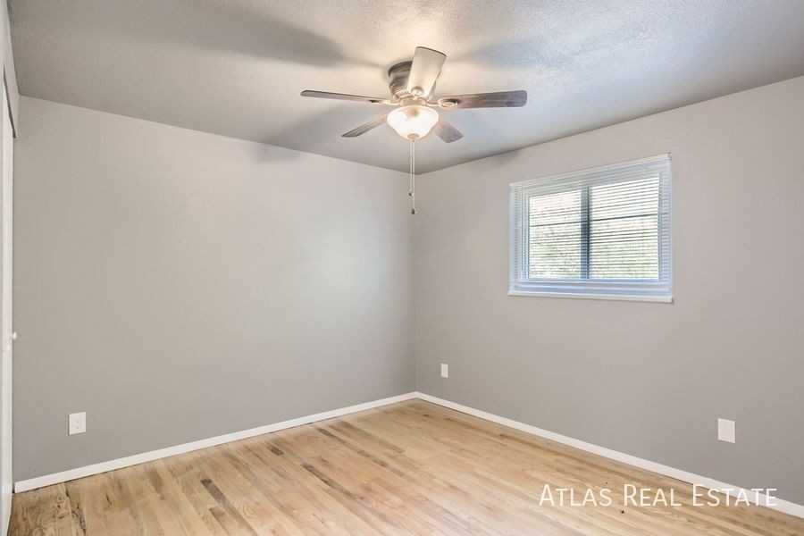 1690 Monterey Way - Photo 5 of 16