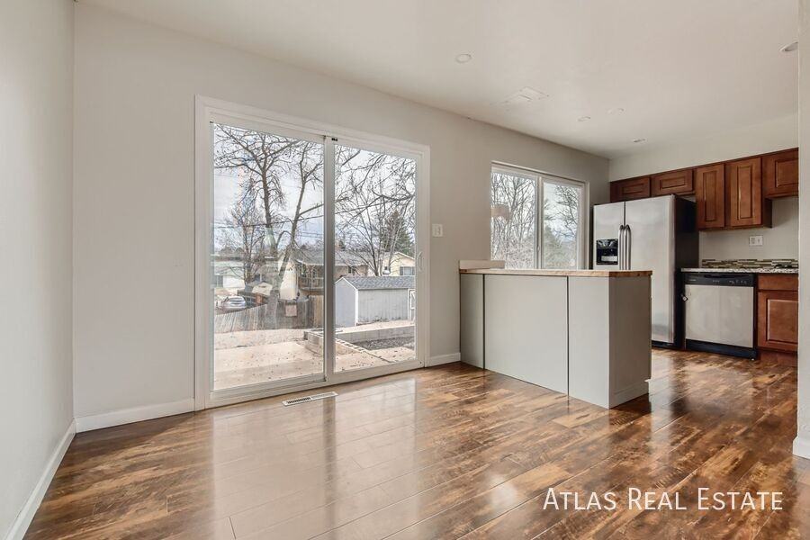 1305 Wynkoop Dr - Photo 3 of 16