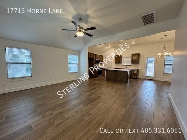 17713 Horne Ln - Photo 3 of 32