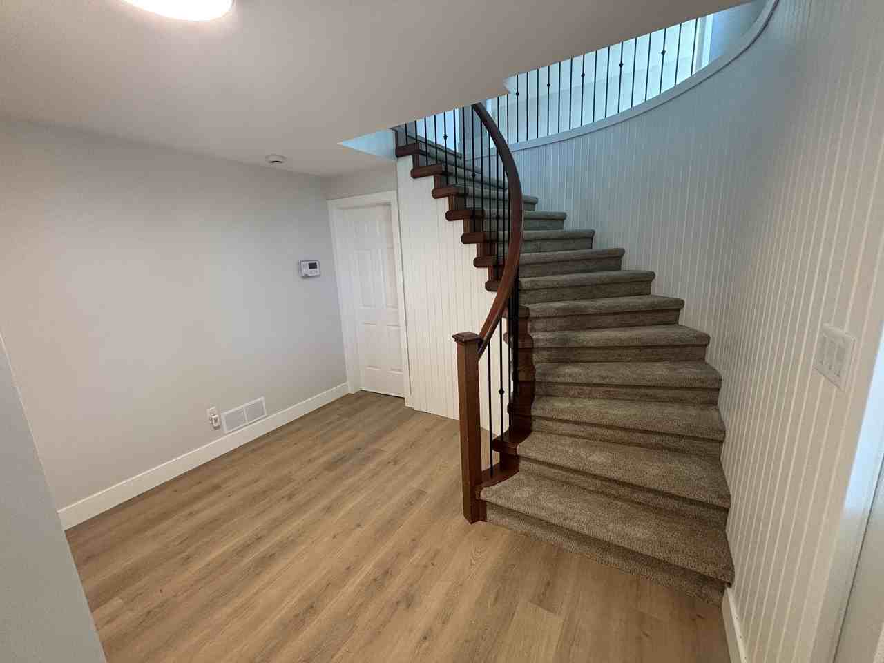 34855 McLeod Avenue - Photo 2 of 8