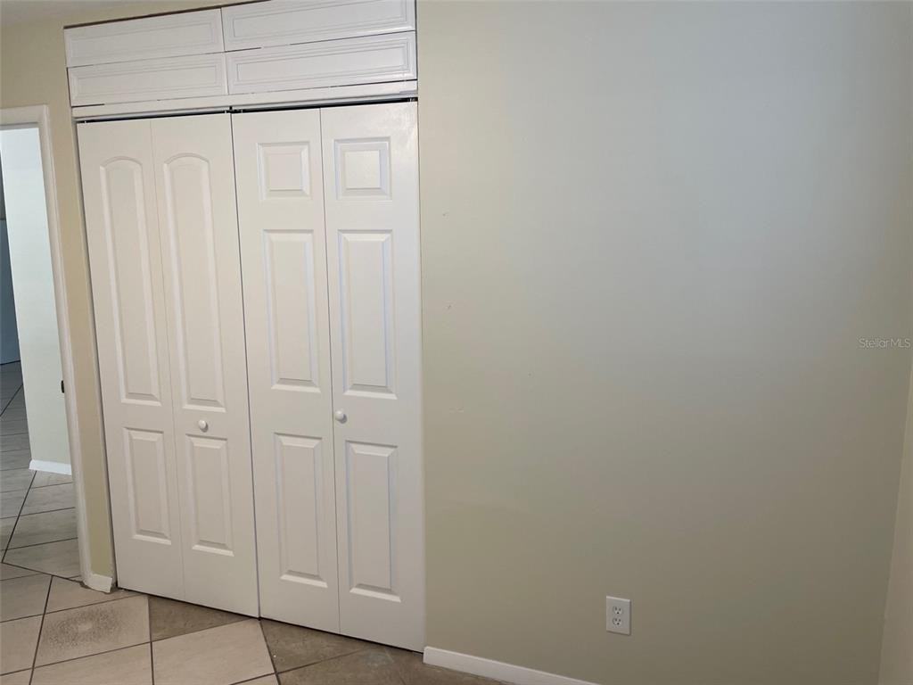 3704 36th St W #3704 - Photo 4 of 33