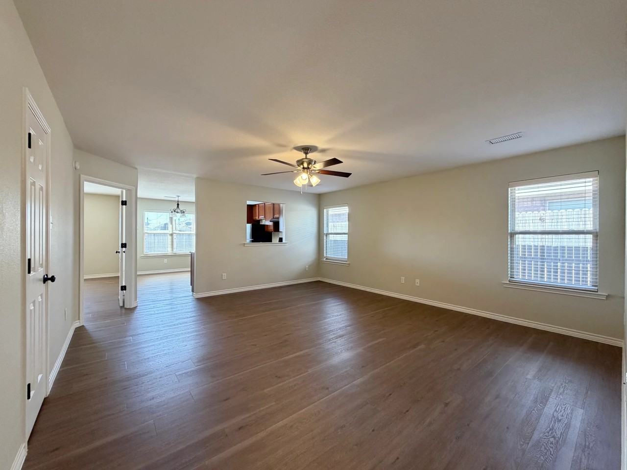 5203 Graceland Dr #B - Photo 5 of 17