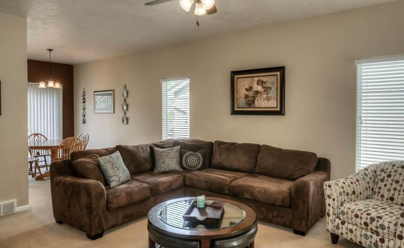 5146 N 144th Ct - Photo 4 of 19