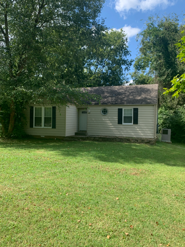 302 Kent Rd - Photo 2 of 33