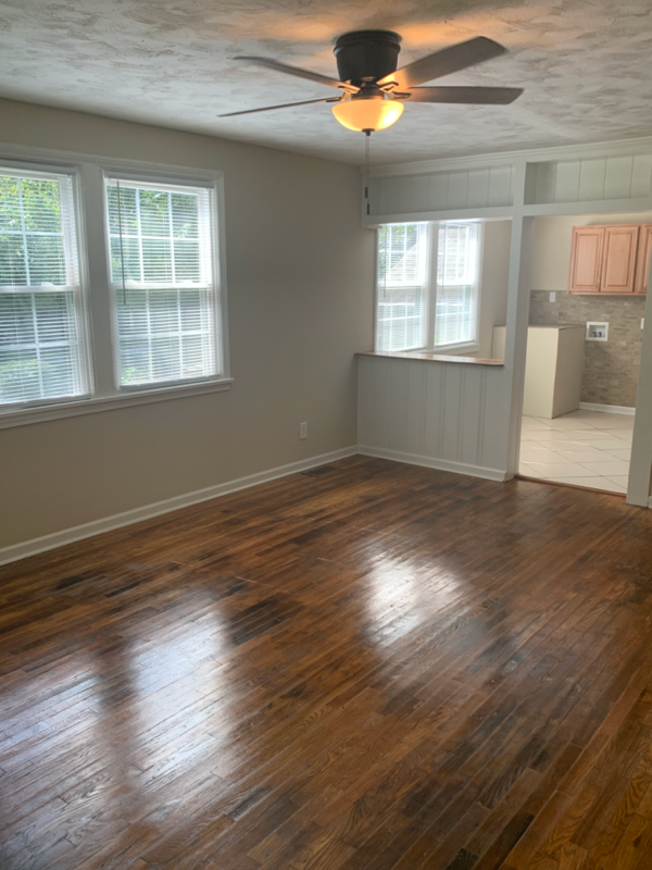 302 Kent Rd - Photo 7 of 33