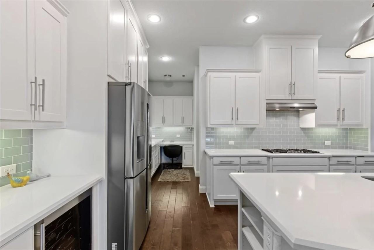 14712 Seventeen Lakes Blvd - Photo 7 of 19