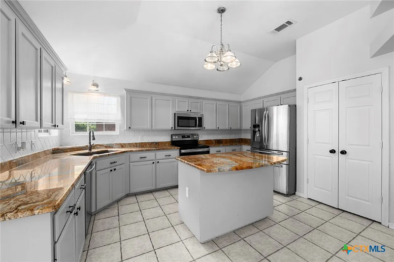 1814 Indian Camp Trl - Photo 6 of 19