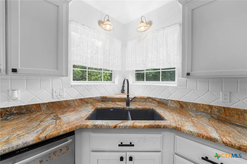 1814 Indian Camp Trl - Photo 7 of 19