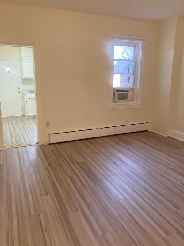 1641 Fillmore St - Photo 4 of 15