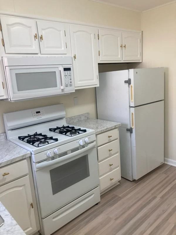 1641 Fillmore St - Photo 7 of 15