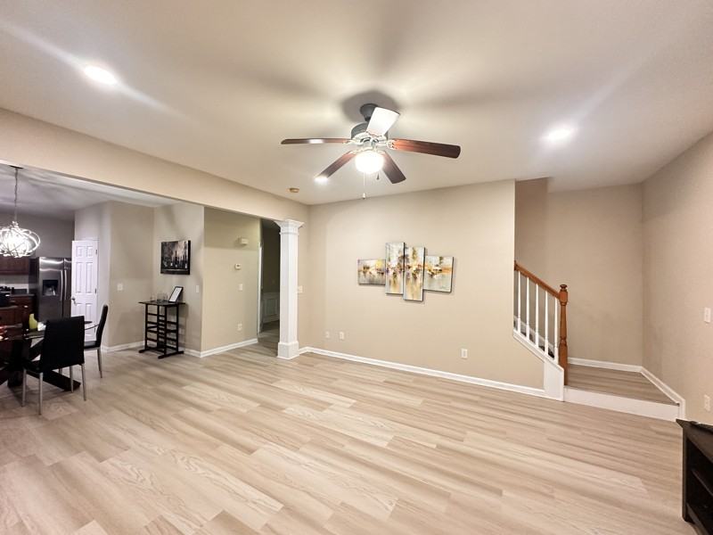 175 Mill Creek Dr - Photo 7 of 33